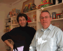 Maurits Rubinstein (links): “‘Luisterlezen’ gaat goed samen met handwerk in huis.”